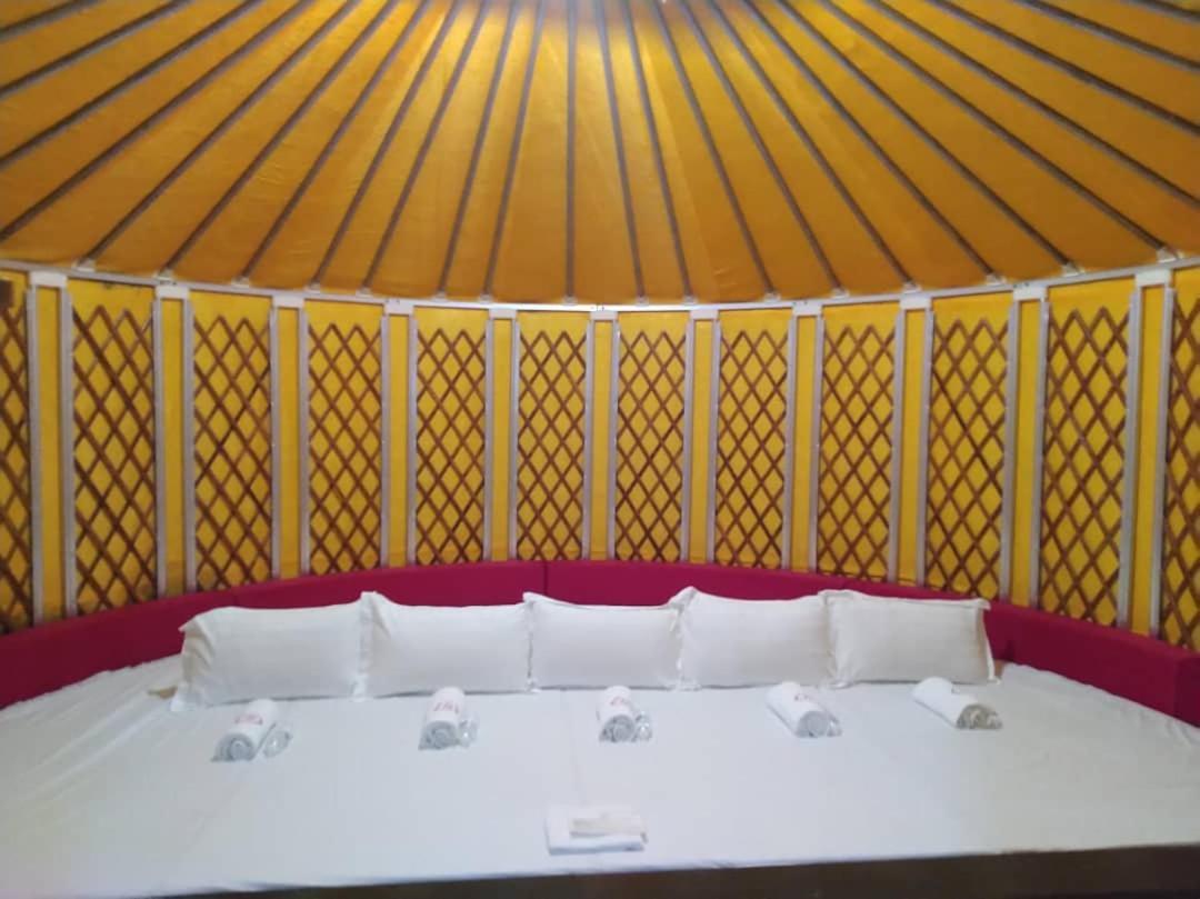 Rick Resort Телук Интан Екстериор снимка