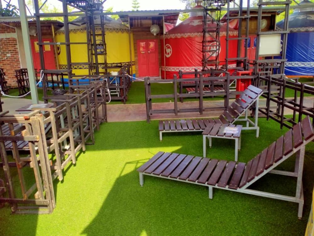 Rick Resort Телук Интан Екстериор снимка