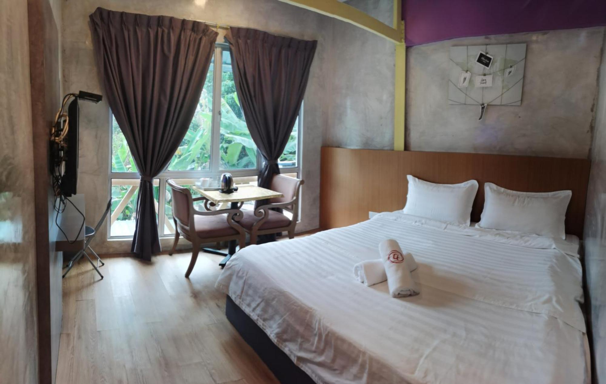 Rick Resort Телук Интан Екстериор снимка
