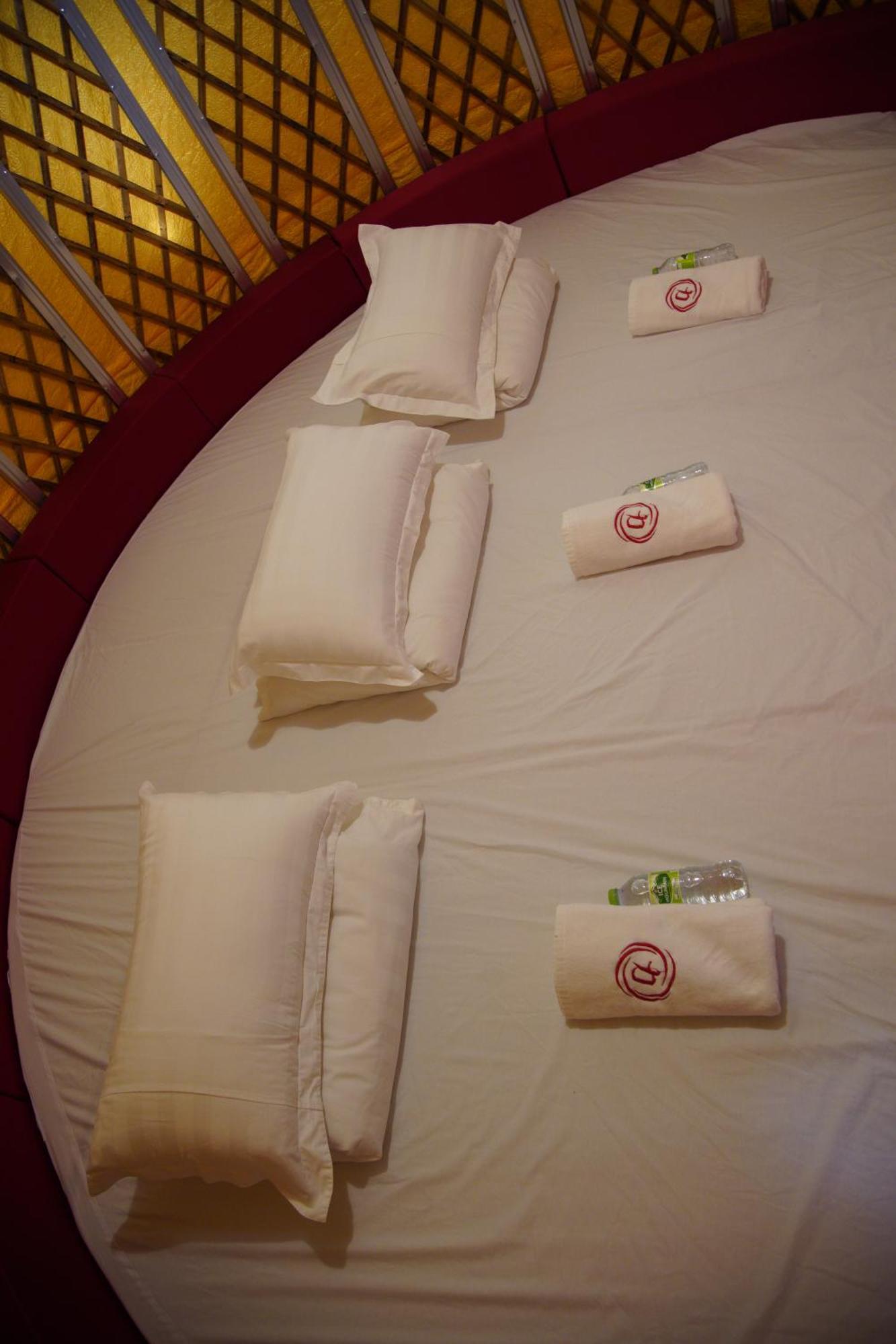 Rick Resort Телук Интан Екстериор снимка