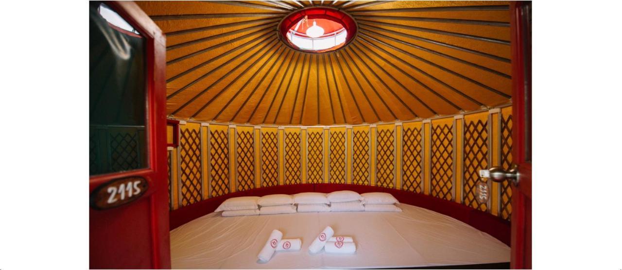 Rick Resort Телук Интан Екстериор снимка